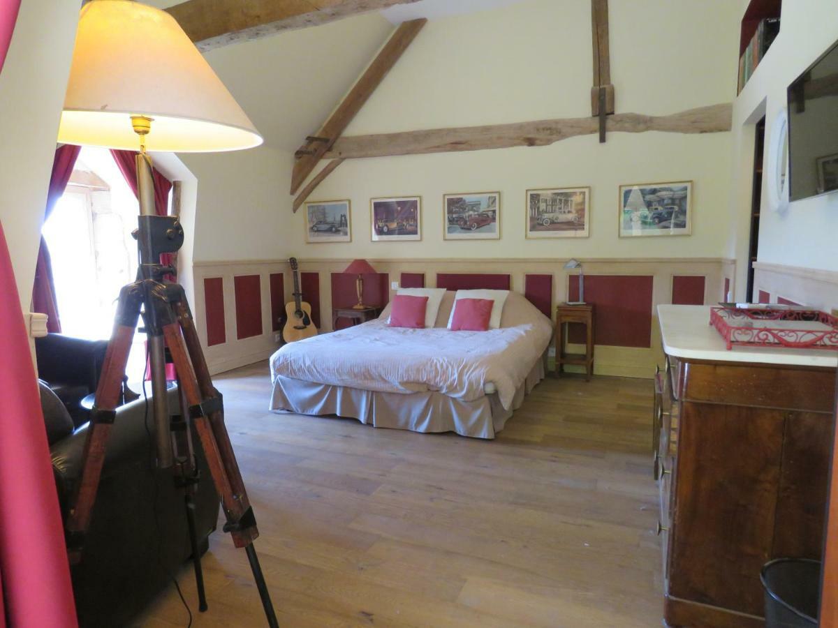 Chateau De Gaubert Bed and Breakfast Terrasson Exterior foto